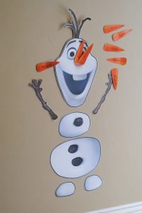 frozen bday party invitations pin the nose on olaf